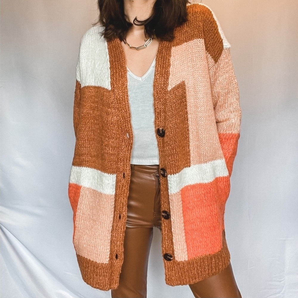 Lush Colorblock Cardigan - Picture 10 of 10